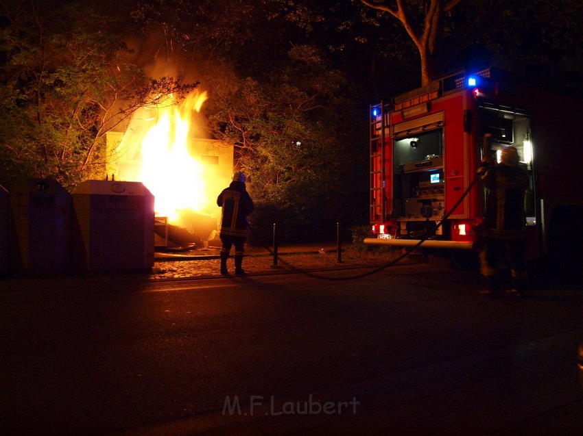 Brand Sperrmuell Koeln Vingst Oranienstr P13.JPG